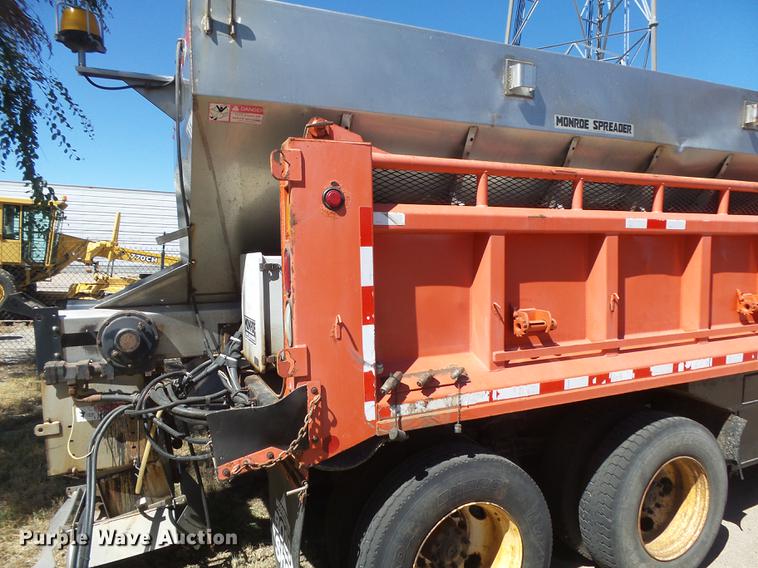 image for item DC3841 2003 Sterling LT7501 dump truck