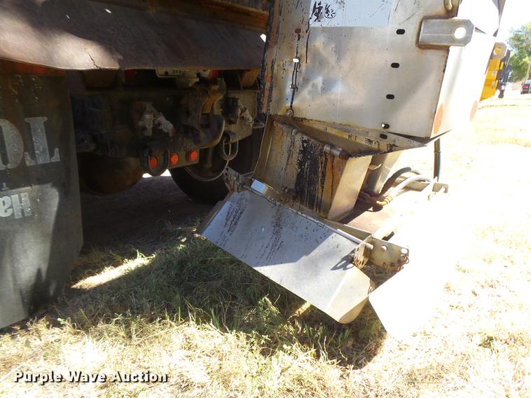 image for item DC3841 2003 Sterling LT7501 dump truck