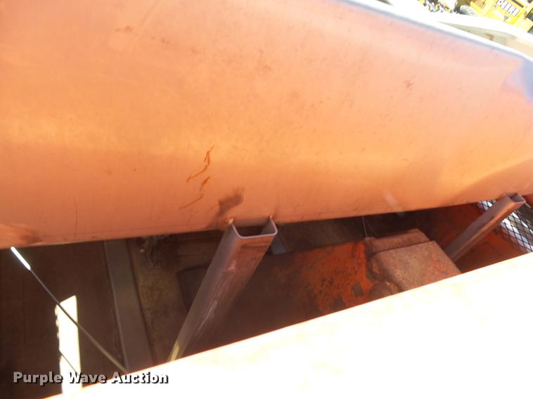 image for item DC3841 2003 Sterling LT7501 dump truck