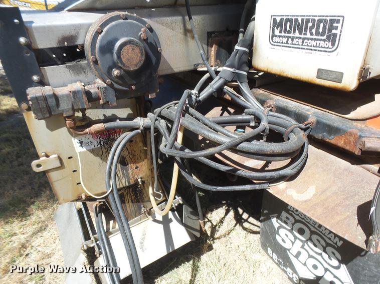 image for item DC3841 2003 Sterling LT7501 dump truck