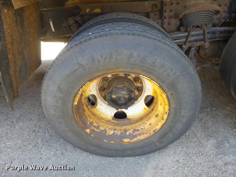 image for item DC3841 2003 Sterling LT7501 dump truck