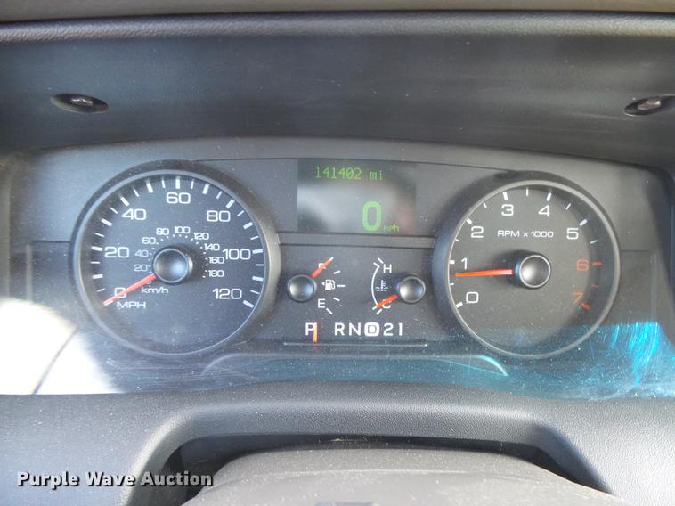 image for item DC3842 2008 Ford Crown Victoria