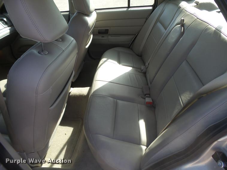 image for item DC3842 2008 Ford Crown Victoria