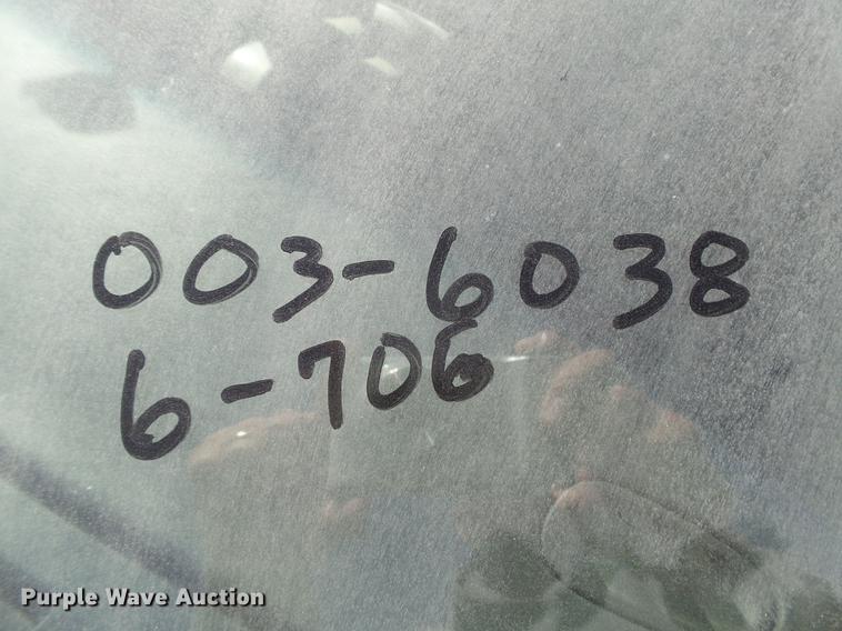 image for item DC3842 2008 Ford Crown Victoria