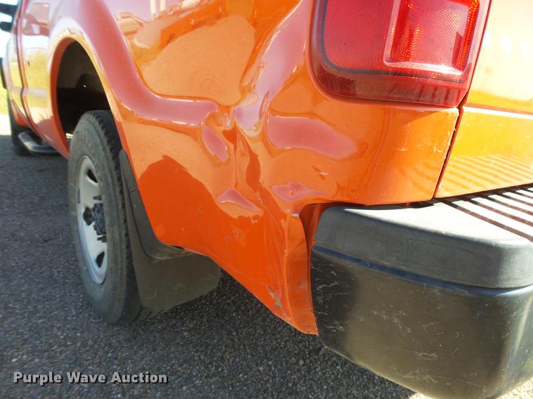 image for item DC3844 2008 Ford F250 Super Duty XL pickup truck