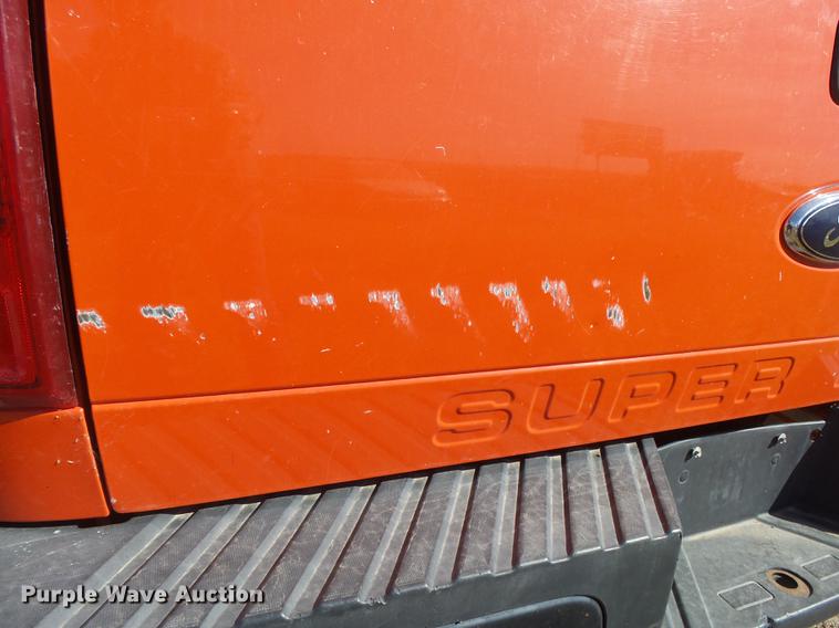 image for item DC3844 2008 Ford F250 Super Duty XL pickup truck