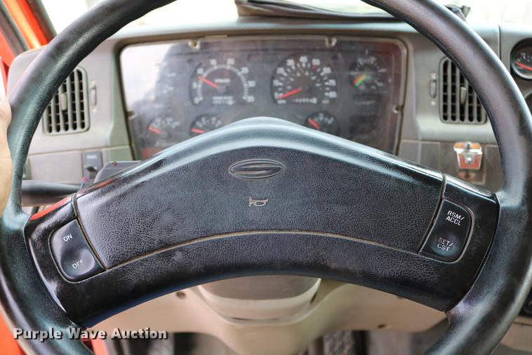 image for item DD0073 2001 Sterling LT7501 dump truck