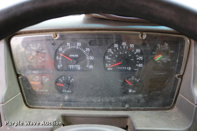 image for item DD0073 2001 Sterling LT7501 dump truck