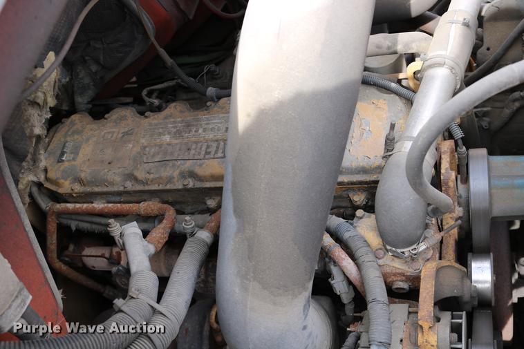 image for item DD0073 2001 Sterling LT7501 dump truck