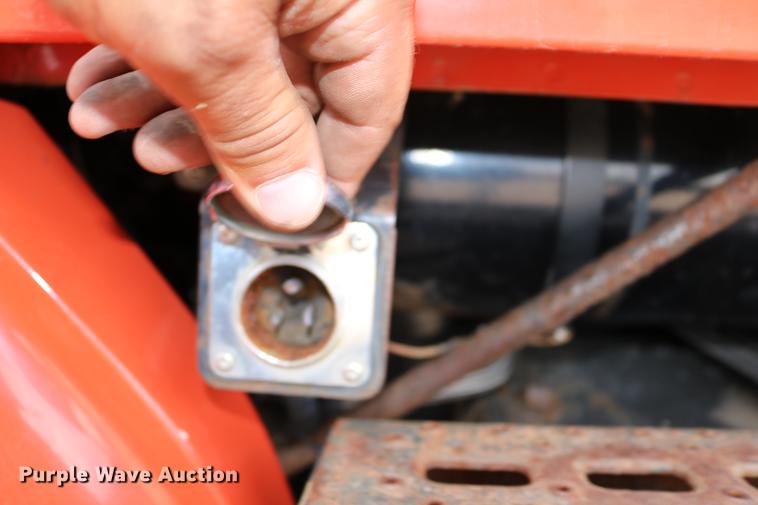 image for item DD0073 2001 Sterling LT7501 dump truck