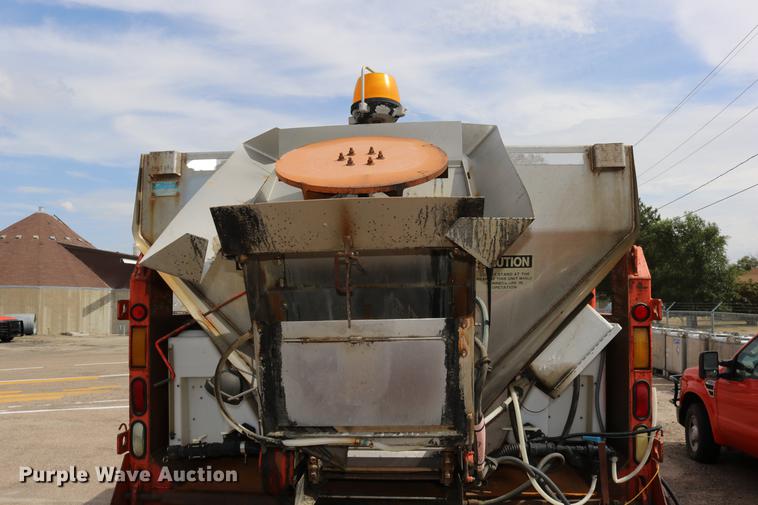 image for item DD0073 2001 Sterling LT7501 dump truck
