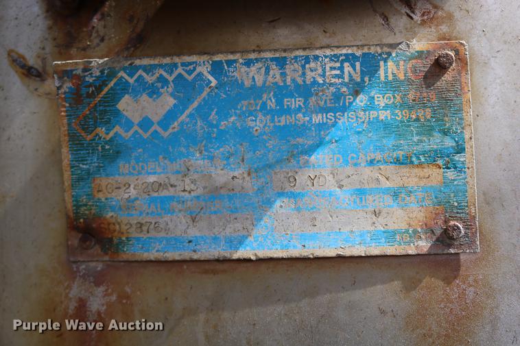 image for item DD0073 2001 Sterling LT7501 dump truck