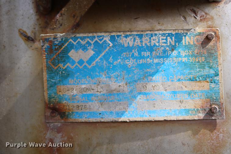 image for item DD0073 2001 Sterling LT7501 dump truck