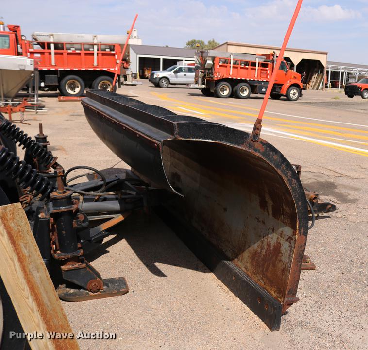 image for item DD0073 2001 Sterling LT7501 dump truck