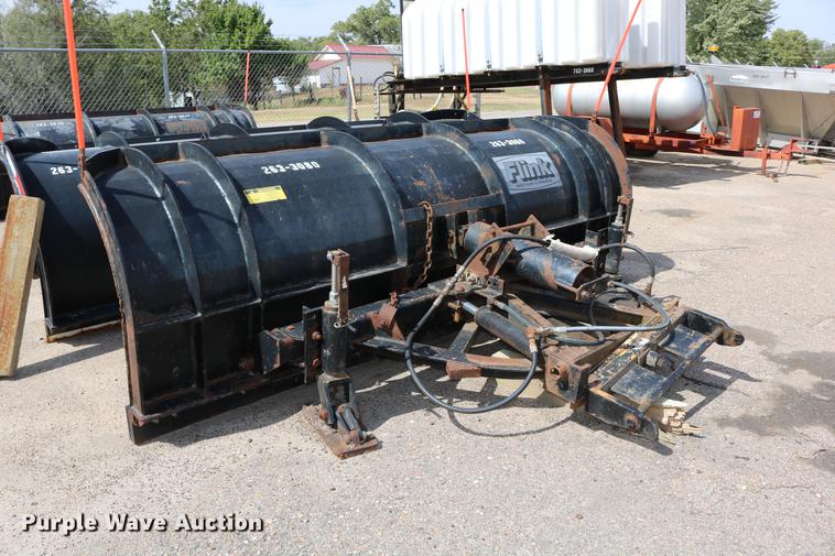 image for item DD0073 2001 Sterling LT7501 dump truck