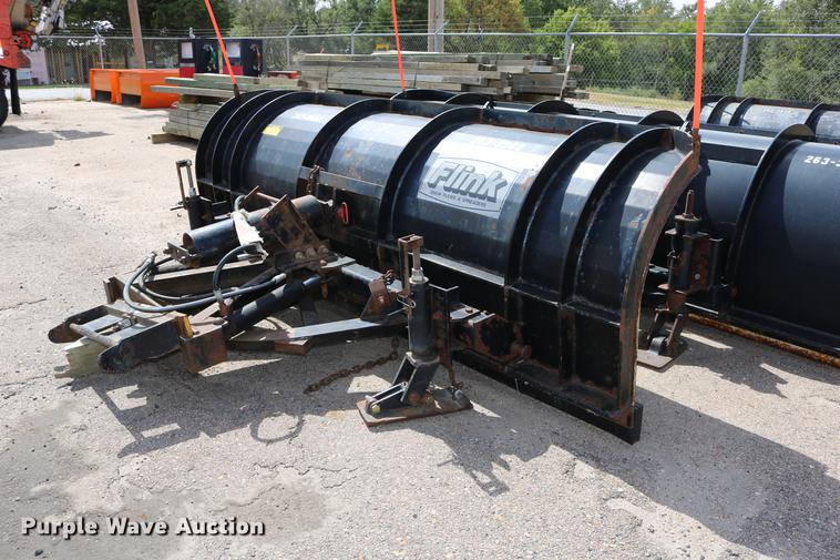 image for item DD0073 2001 Sterling LT7501 dump truck