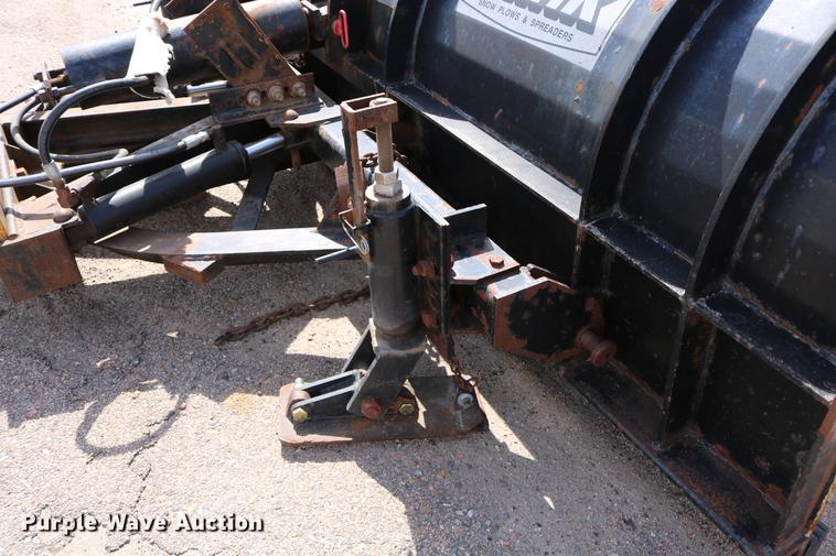 image for item DD0073 2001 Sterling LT7501 dump truck