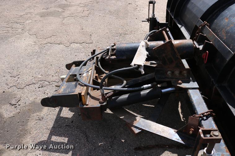 image for item DD0073 2001 Sterling LT7501 dump truck