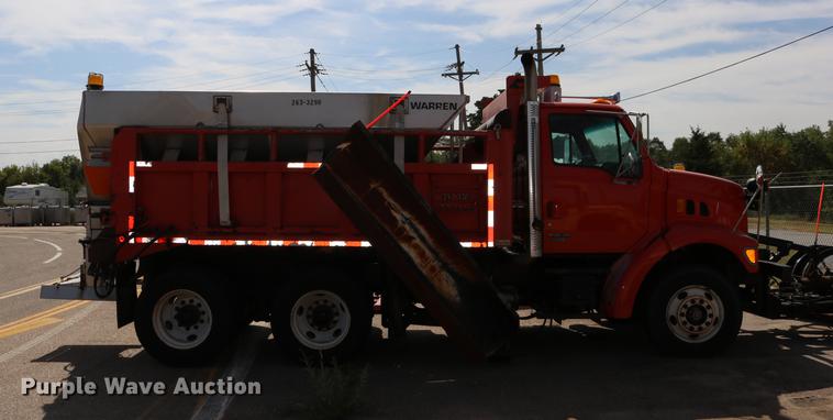 image for item DD0075 2001 Sterling LT7501 dump truck