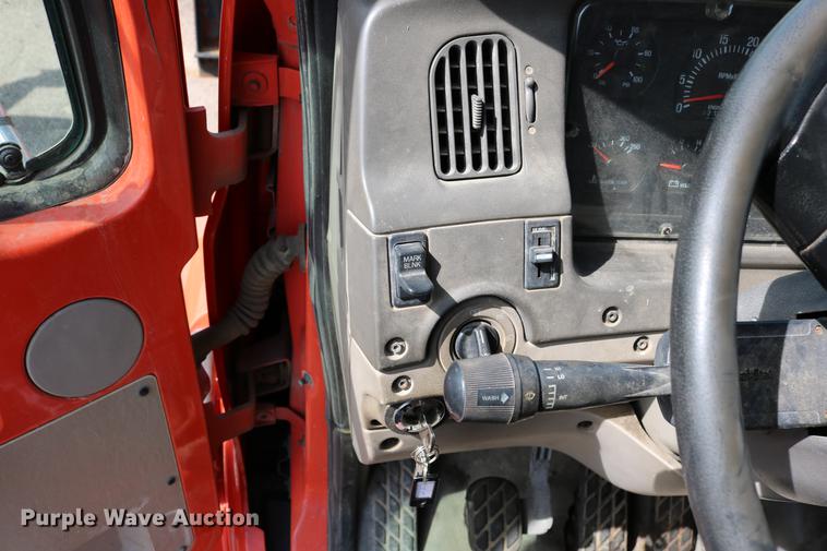 image for item DD0075 2001 Sterling LT7501 dump truck