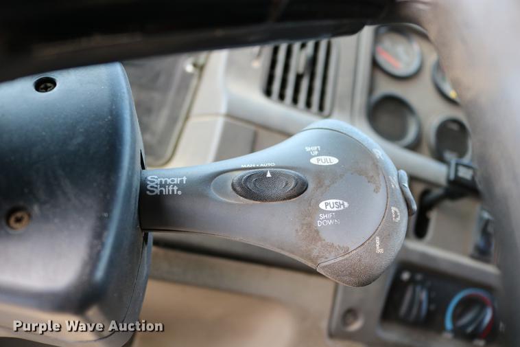 image for item DD0075 2001 Sterling LT7501 dump truck