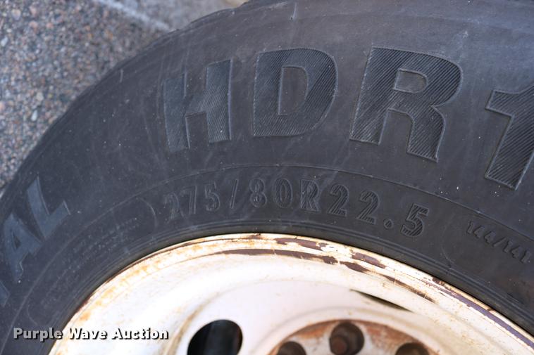 image for item DD0075 2001 Sterling LT7501 dump truck