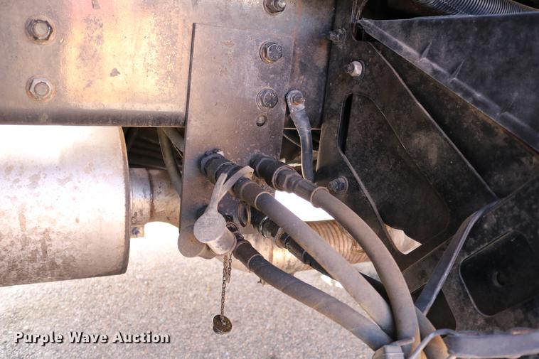 image for item DD0075 2001 Sterling LT7501 dump truck