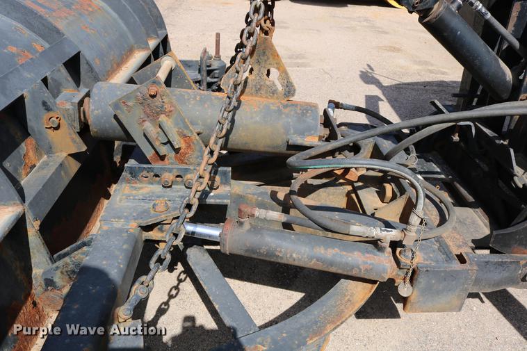 image for item DD0075 2001 Sterling LT7501 dump truck