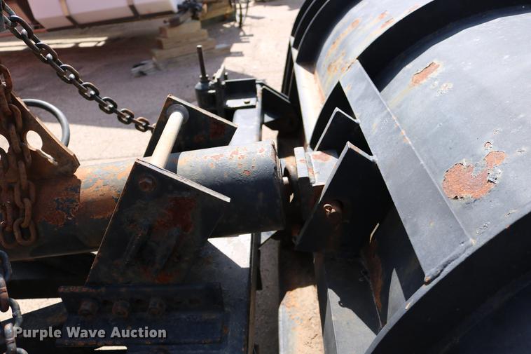 image for item DD0075 2001 Sterling LT7501 dump truck