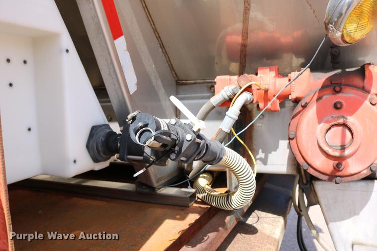 image for item DD0075 2001 Sterling LT7501 dump truck