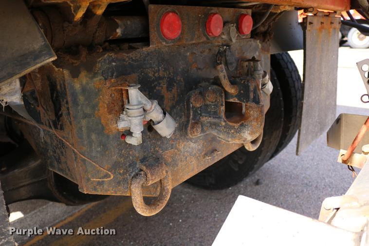 image for item DD0075 2001 Sterling LT7501 dump truck