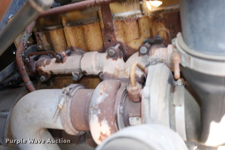 image for item DD0076 2001 Sterling LT7500 dump truck