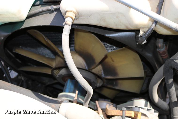 image for item DD0076 2001 Sterling LT7500 dump truck