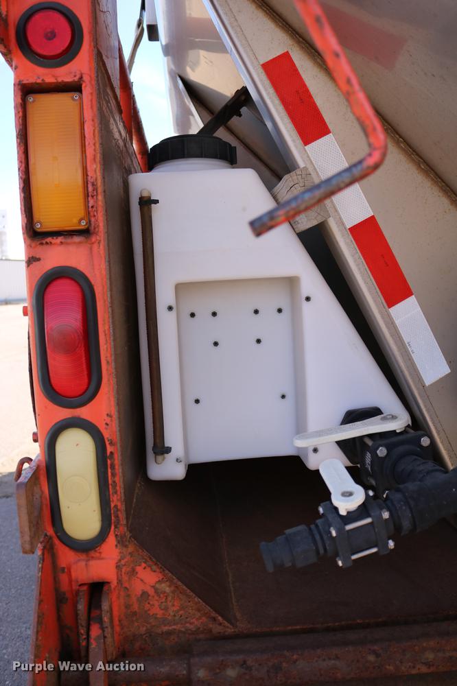 image for item DD0076 2001 Sterling LT7500 dump truck