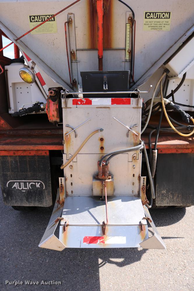 image for item DD0076 2001 Sterling LT7500 dump truck