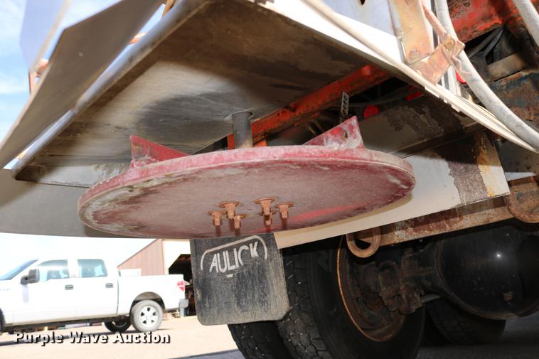 image for item DD0076 2001 Sterling LT7500 dump truck