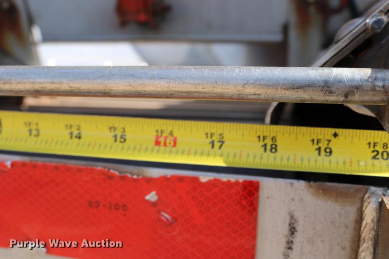 image for item DD0076 2001 Sterling LT7500 dump truck