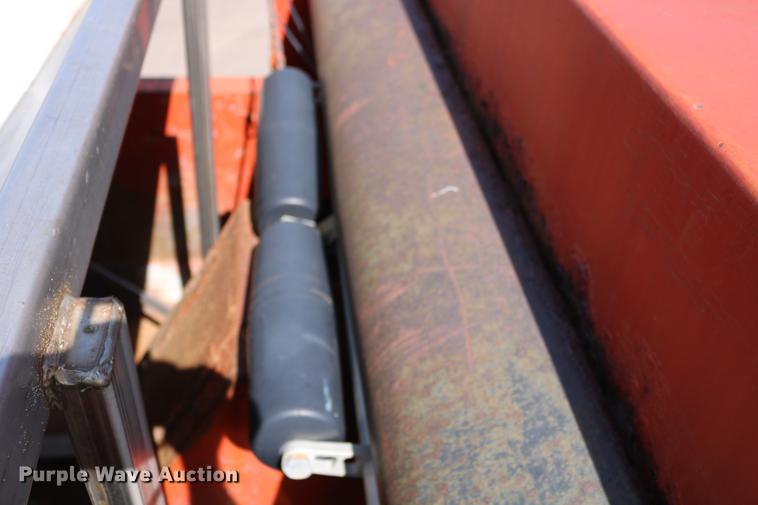 image for item DD0076 2001 Sterling LT7500 dump truck