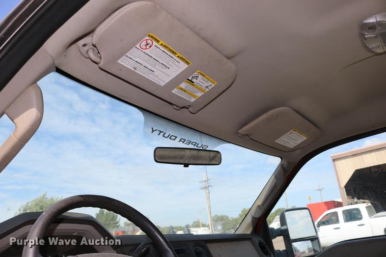 image for item DD0077 2008 Ford F250 Super Duty pickup truck