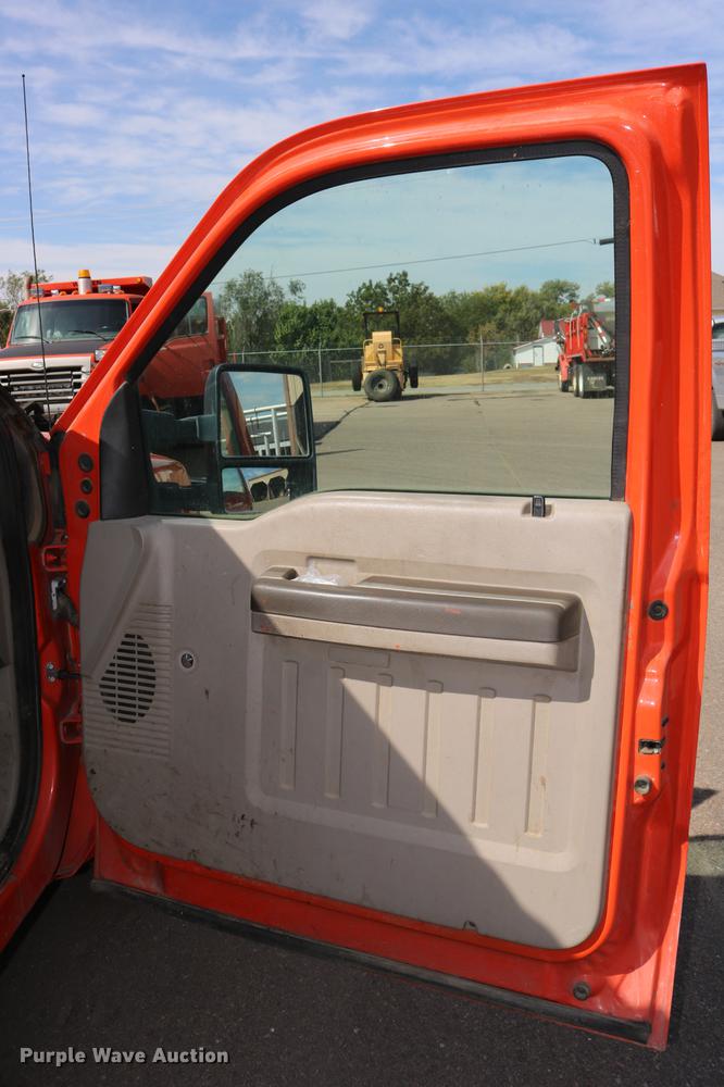 image for item DD0077 2008 Ford F250 Super Duty pickup truck