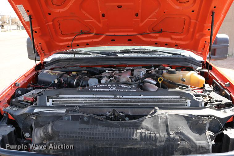 image for item DD0077 2008 Ford F250 Super Duty pickup truck