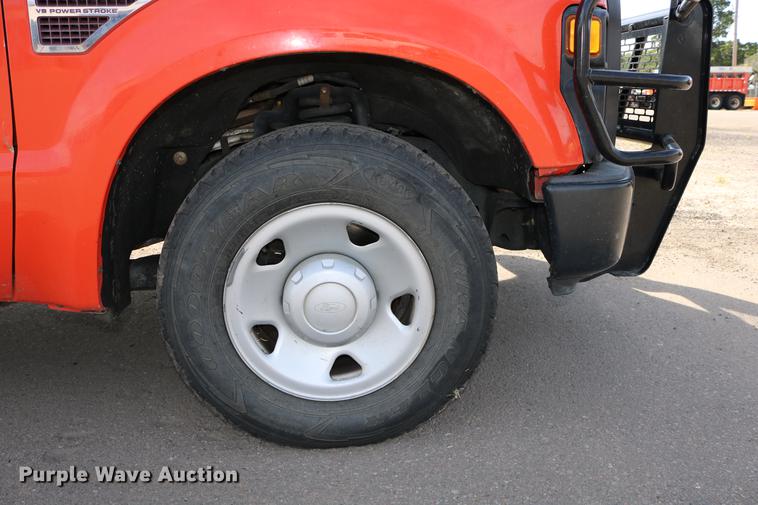 image for item DD0077 2008 Ford F250 Super Duty pickup truck
