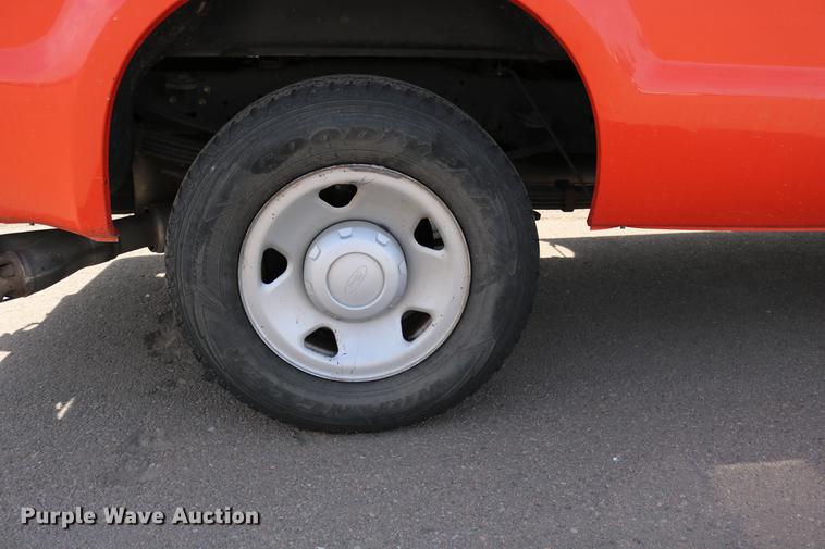 image for item DD0077 2008 Ford F250 Super Duty pickup truck