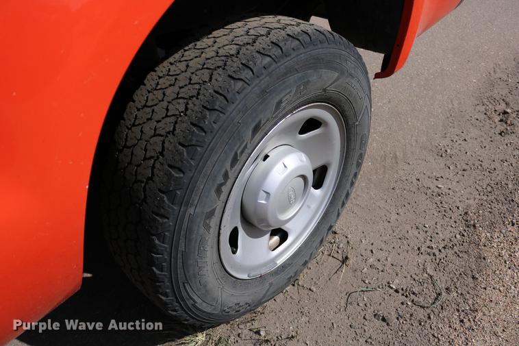 image for item DD0077 2008 Ford F250 Super Duty pickup truck