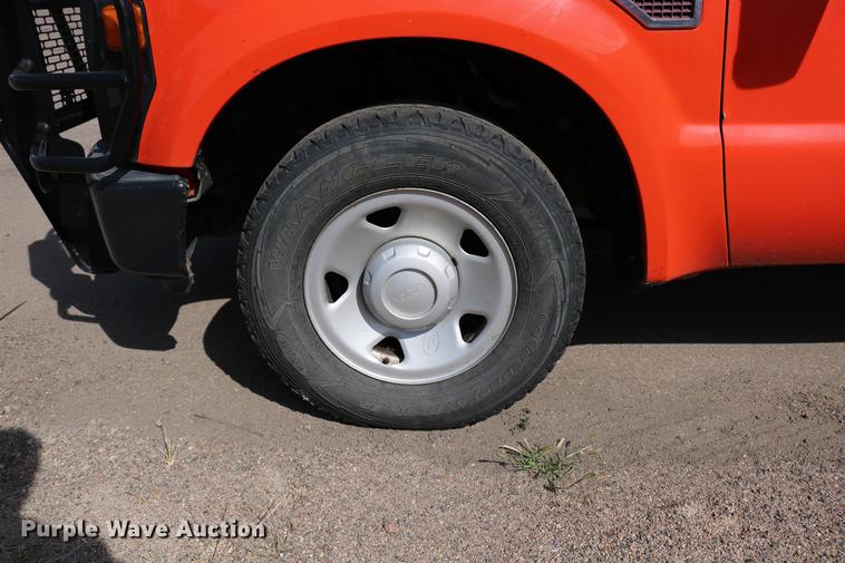 image for item DD0077 2008 Ford F250 Super Duty pickup truck