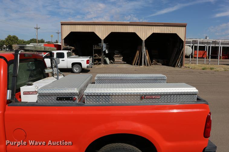 image for item DD0077 2008 Ford F250 Super Duty pickup truck