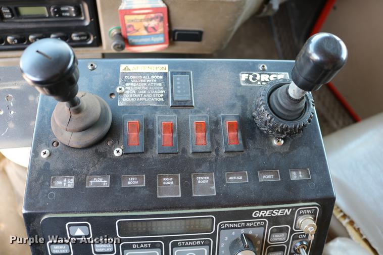 image for item DD0078 2001 Sterling LT7501 dump truck