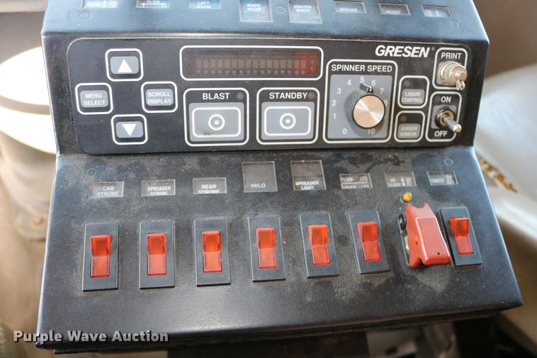 image for item DD0078 2001 Sterling LT7501 dump truck