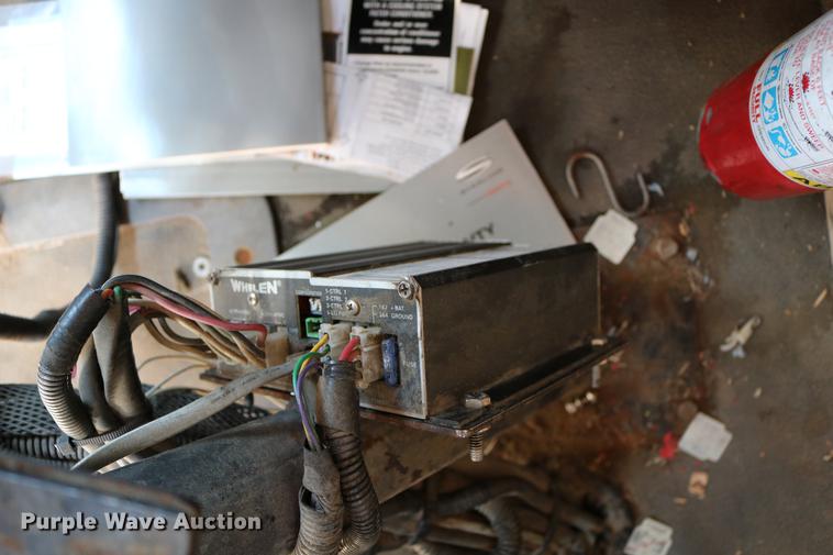 image for item DD0078 2001 Sterling LT7501 dump truck