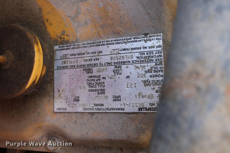 image for item DD0078 2001 Sterling LT7501 dump truck